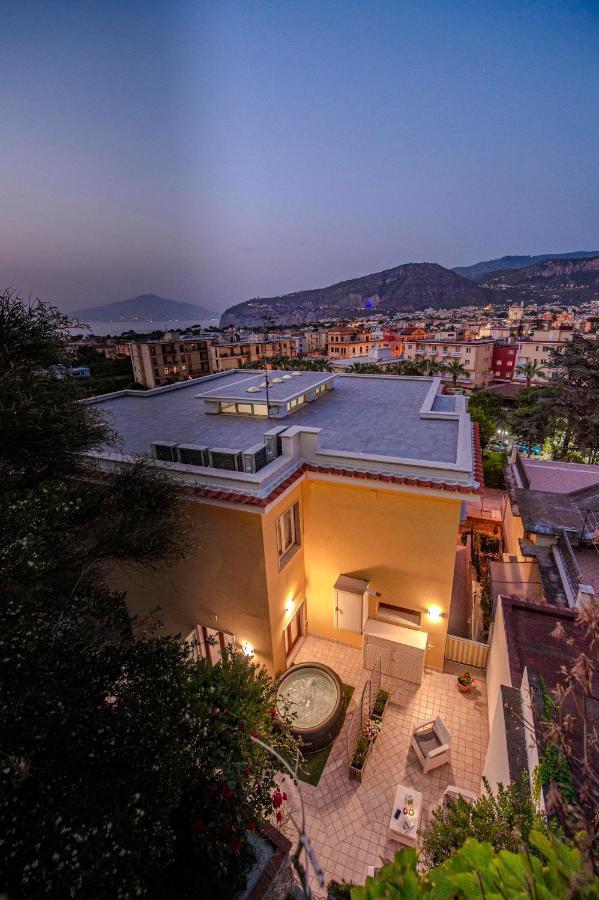 Отель Casa Evelina Сант'Анджелло Экстерьер фото